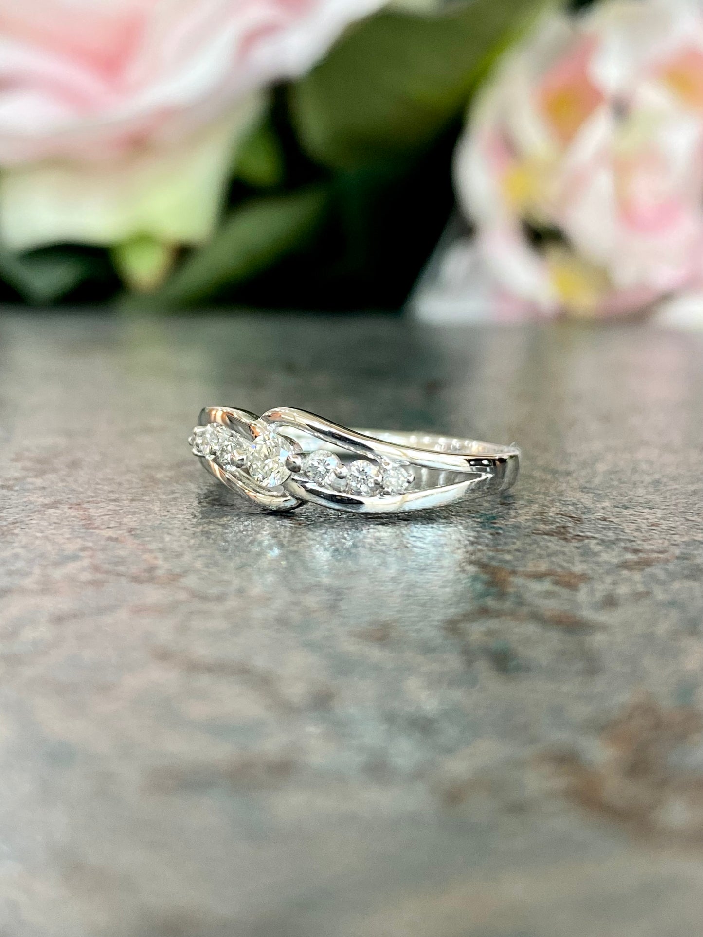 10KT .20ct Ladies Diamond Ring