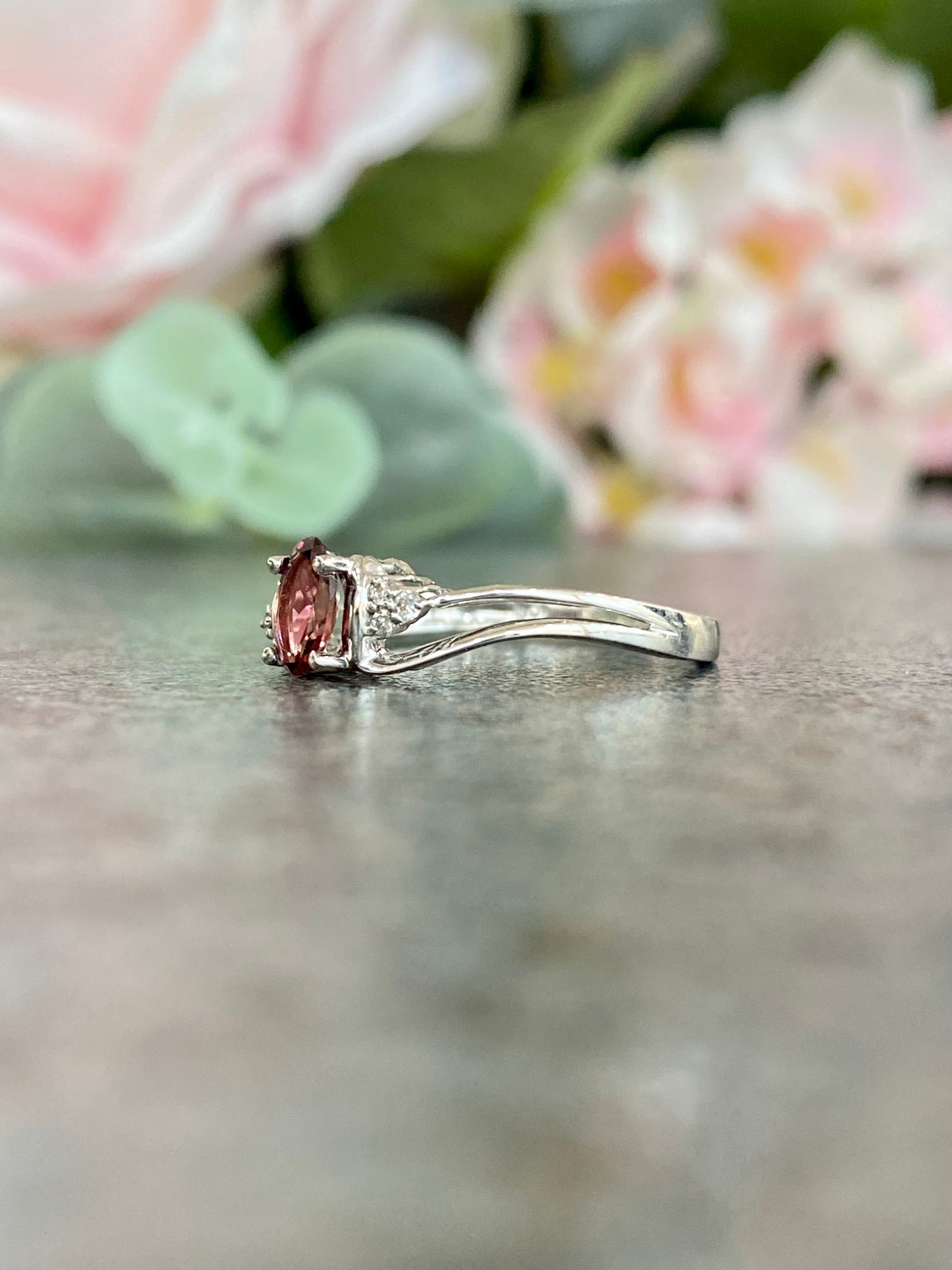 10KT .05ct Diamond and Garnet Gemstone Ring