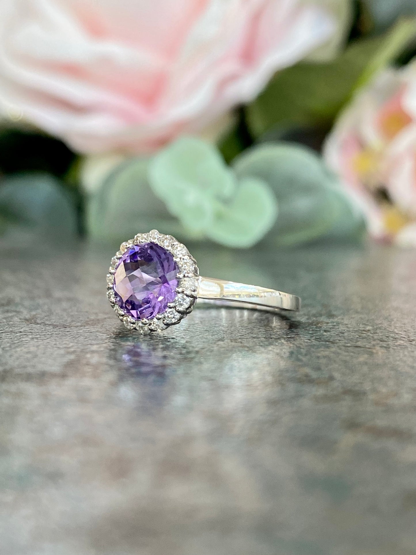 10KT .20ct Diamond and Amethyst Gemstone Ring