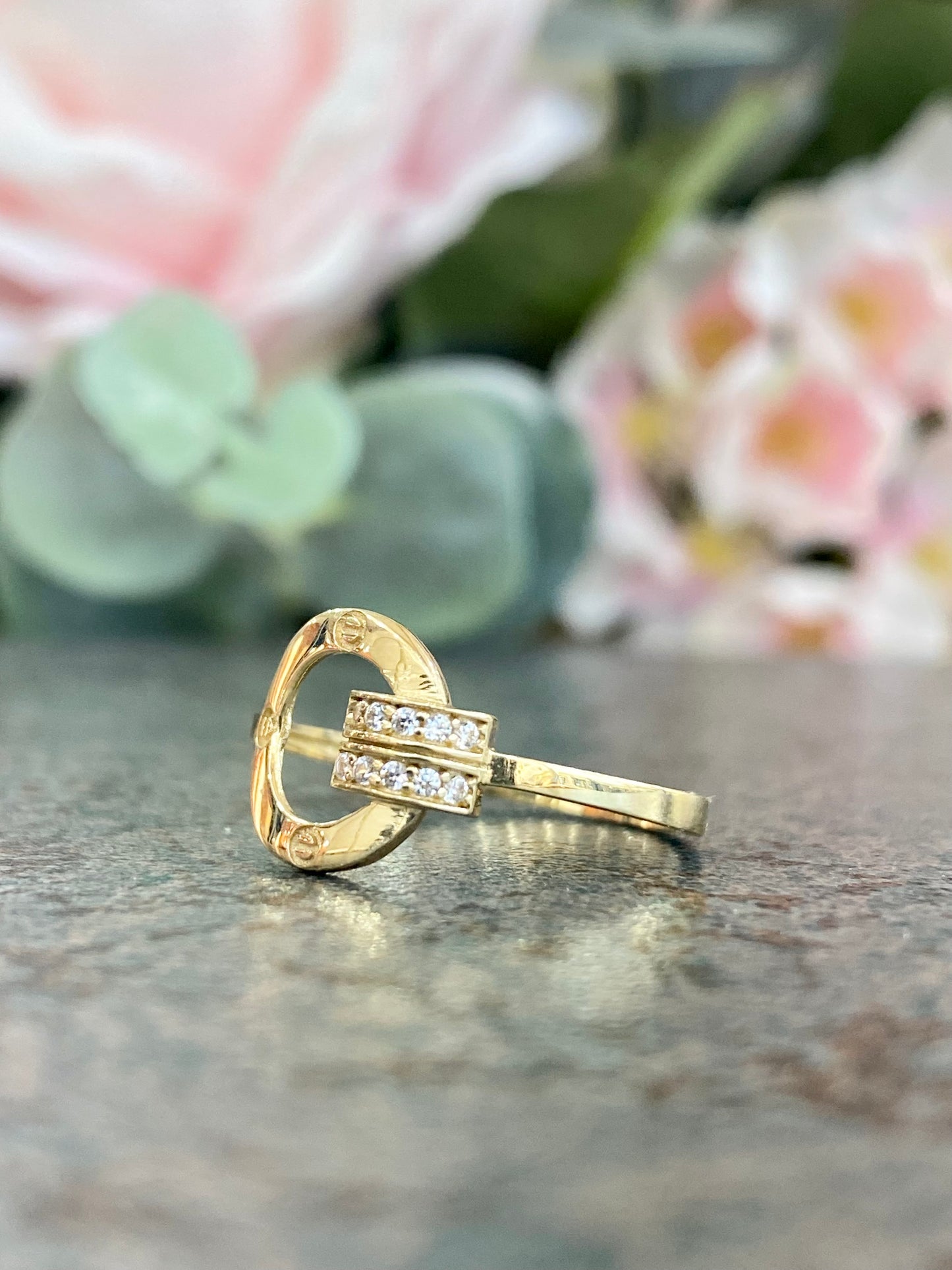 10KT Ladies Gold and CZ Ring