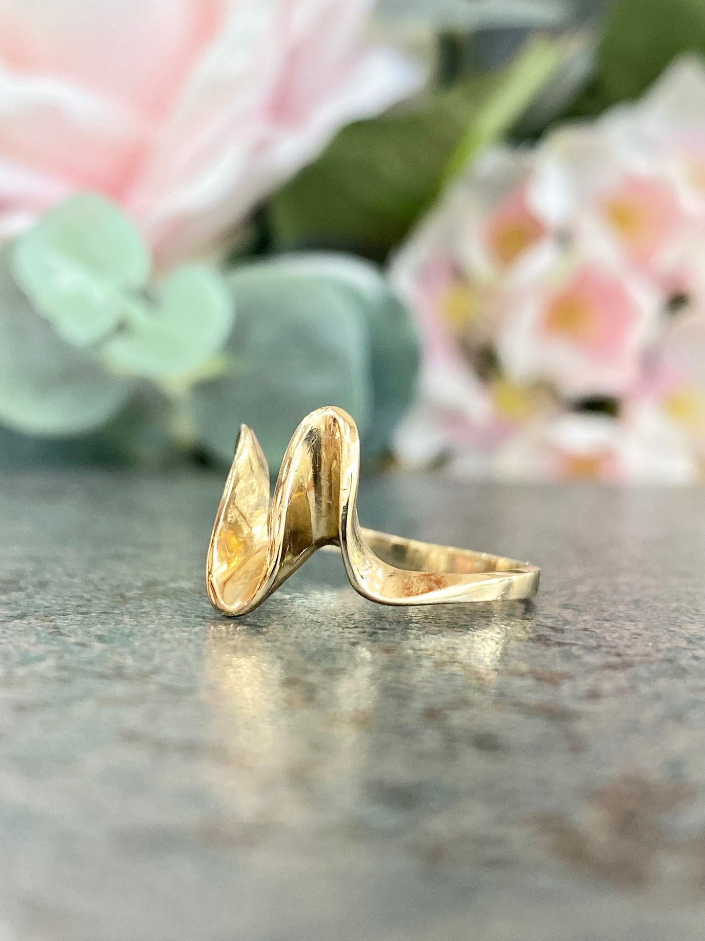 10KT Ladies Gold Ring