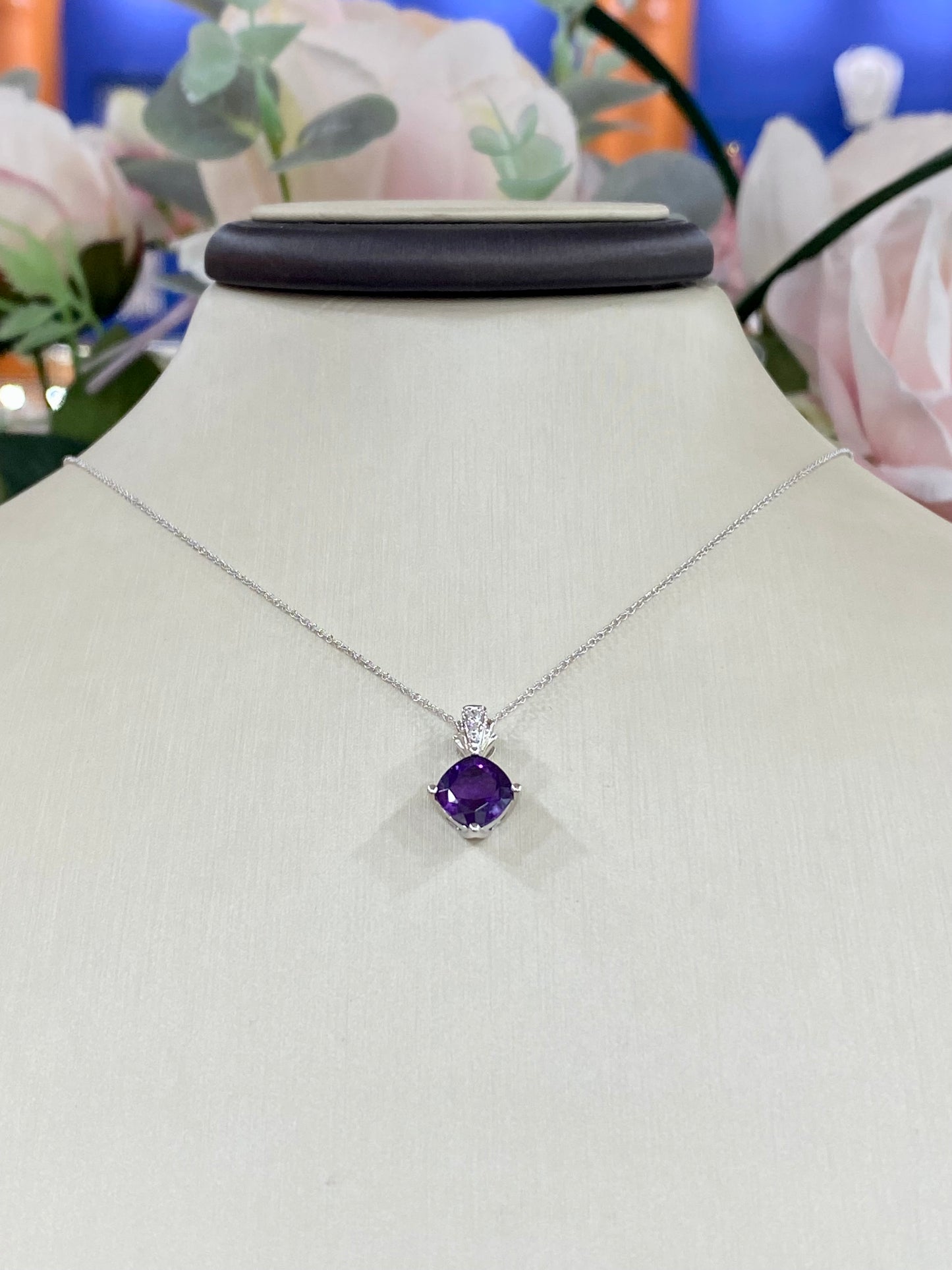10KT .01ct Diamond and Amethyst Gemstone Necklace