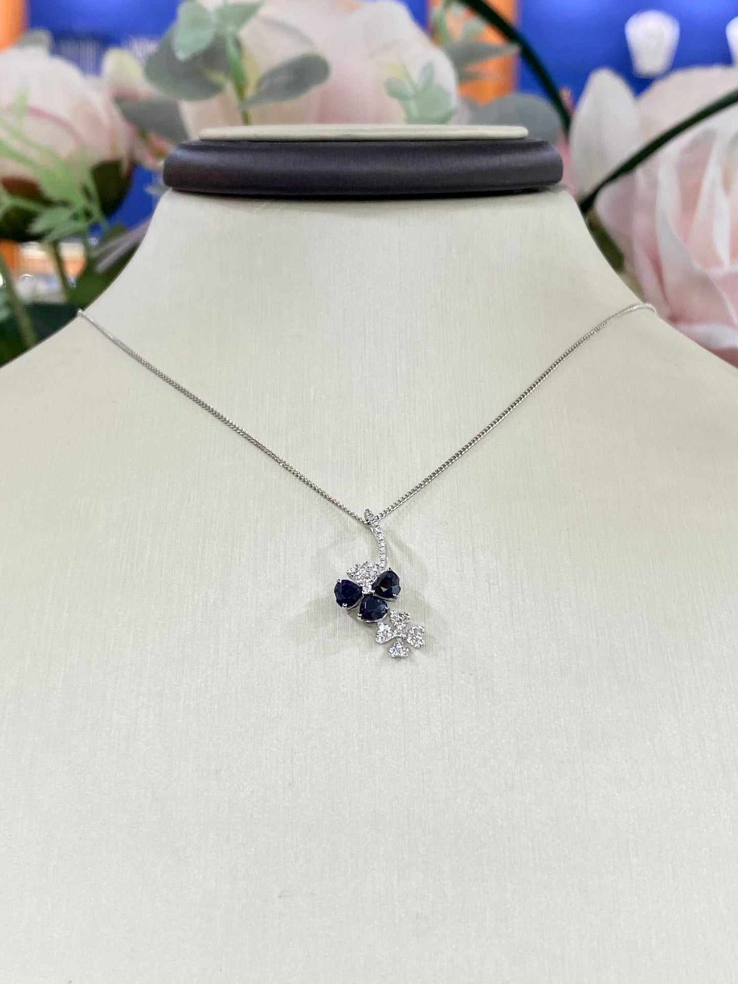 14KT Four-Leaf Clover .12ct Diamond and Blue Sapphire Gemstone Necklace