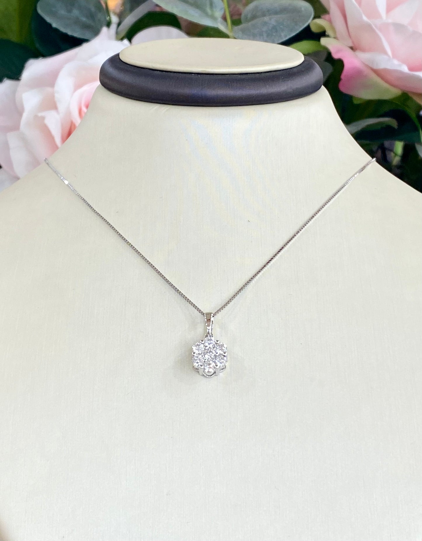 14KT Cluster .75ct Diamond Pendant