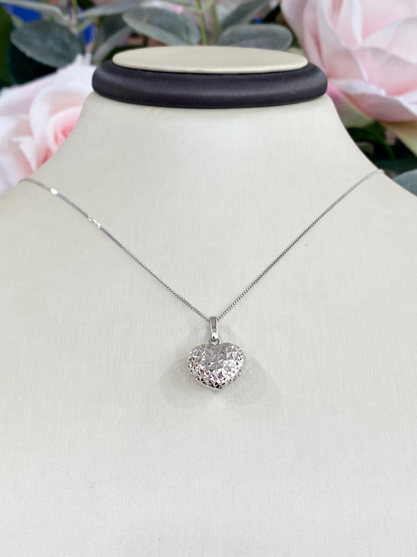 10KT Heart Diamond-Cut Necklace