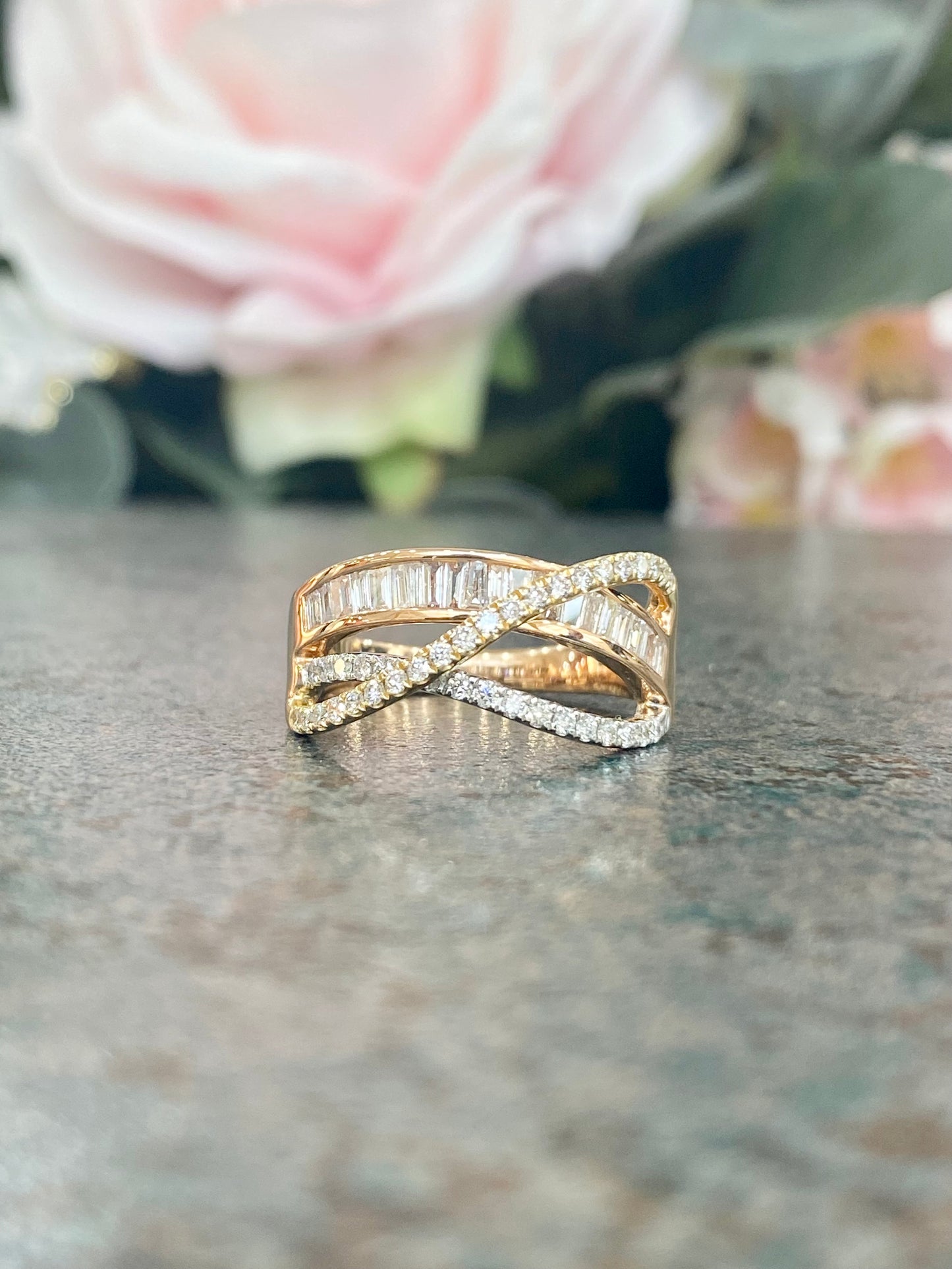 14KT .70ct Ladies Tri-color Diamond Ring