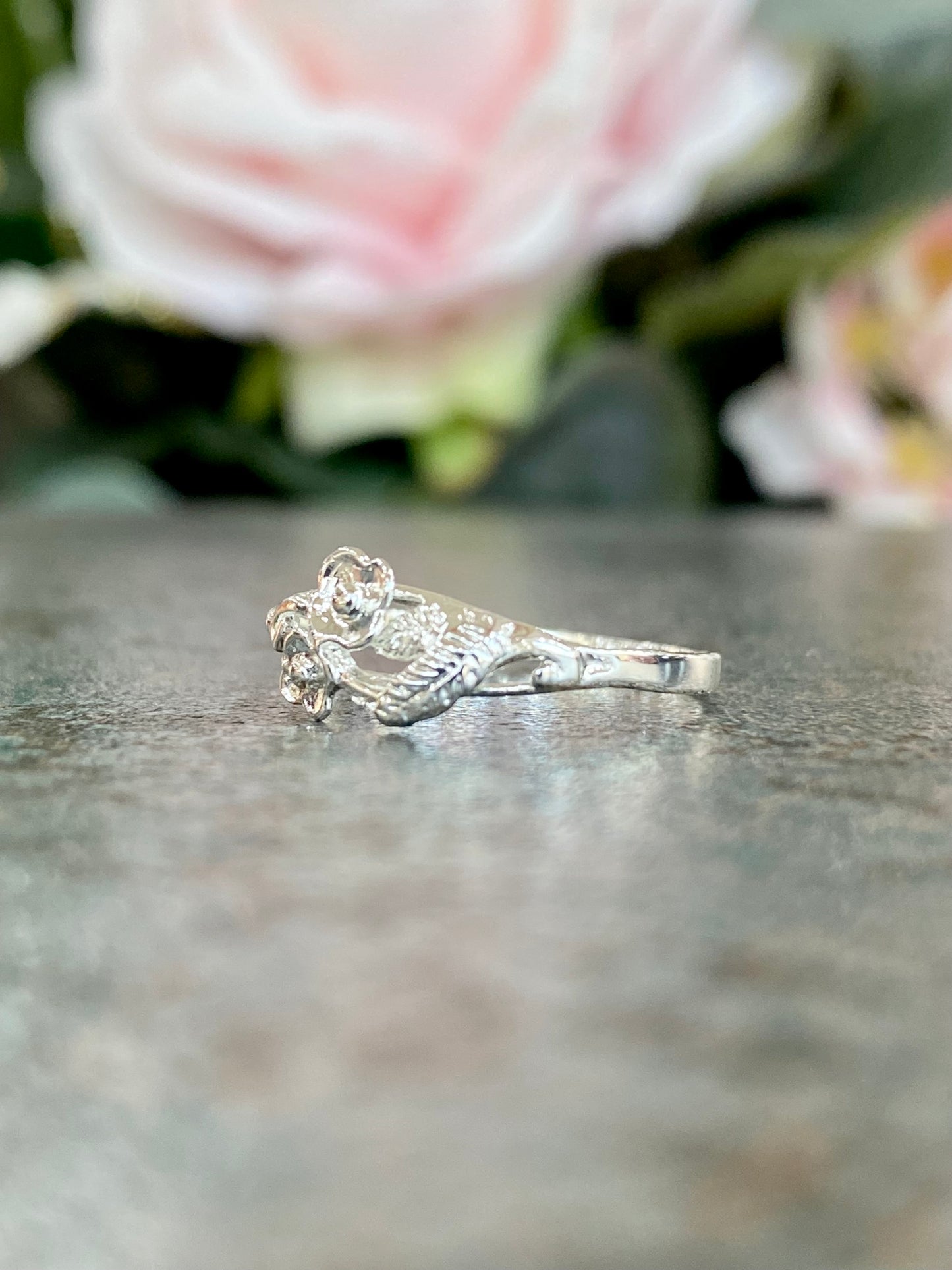 Silver Ladies Heart Ring