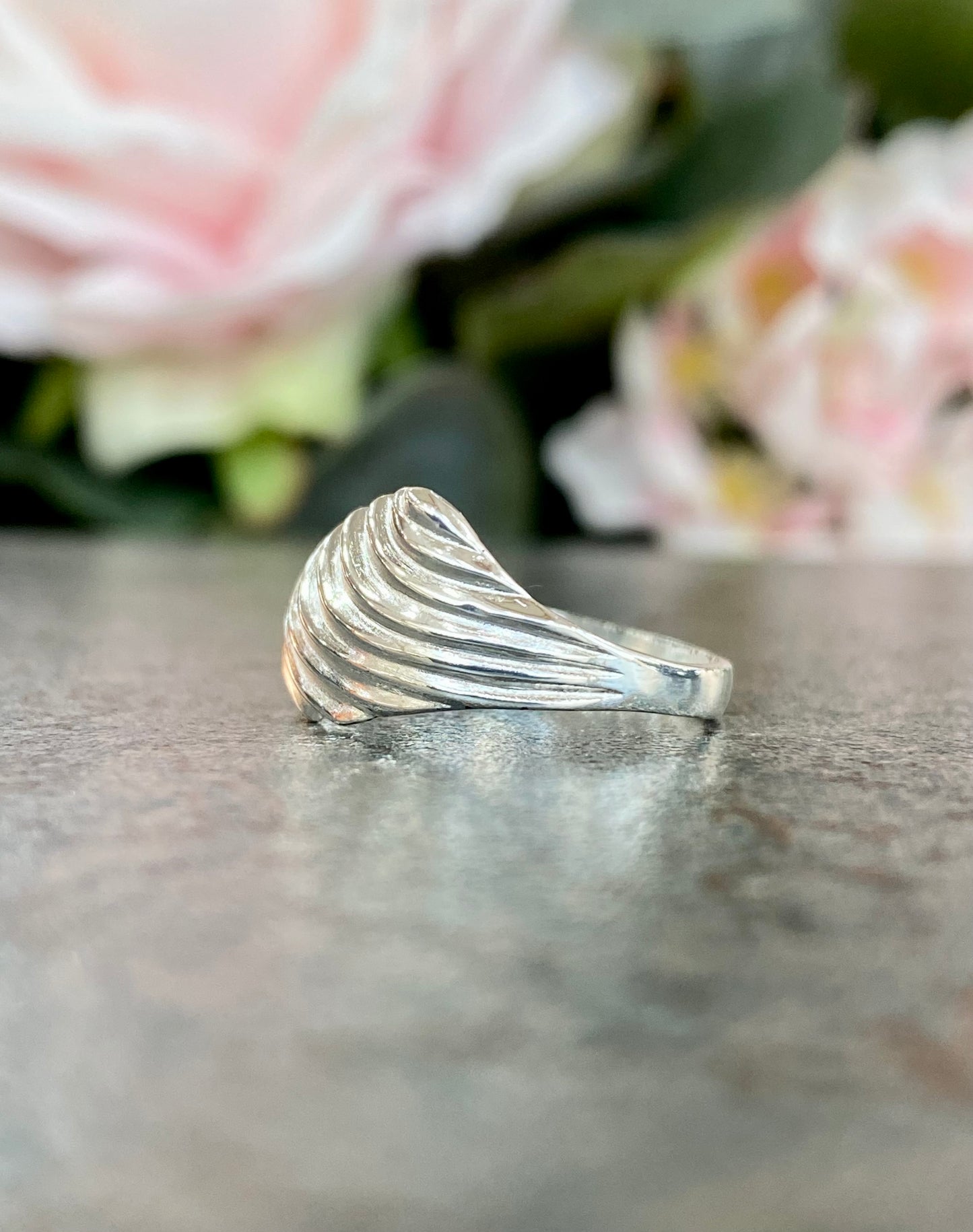 Silver Ladies Ring