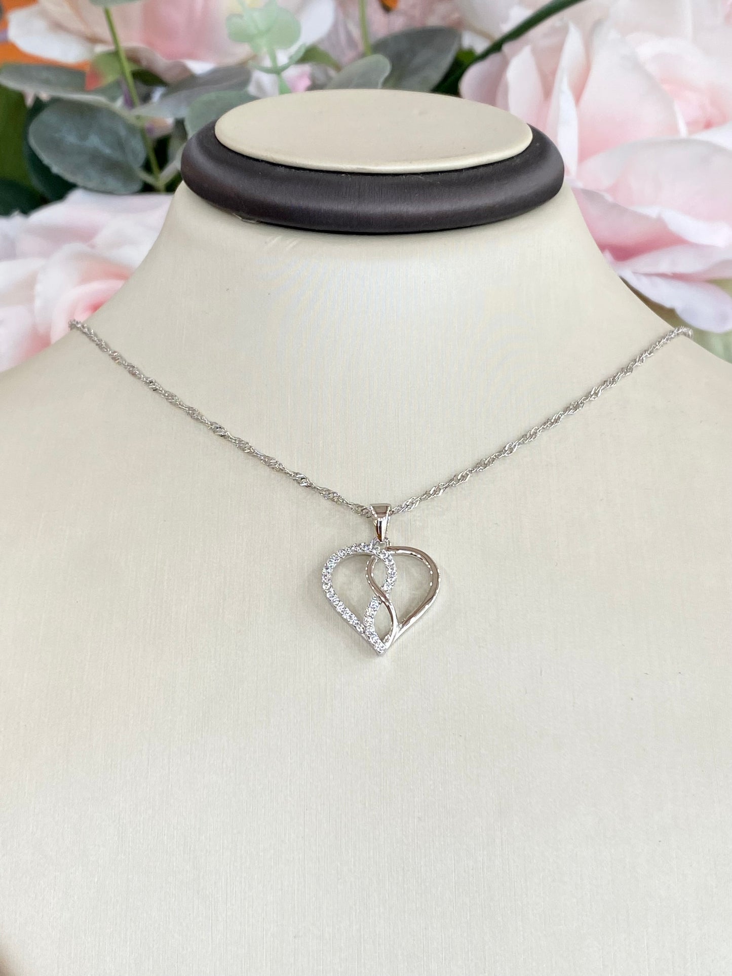 SIlver Heart-Infinity Necklace