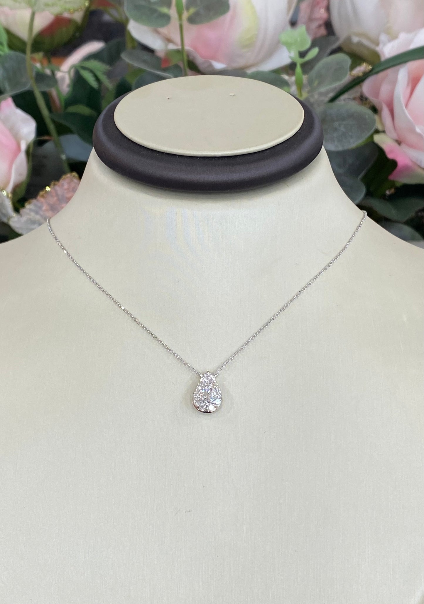 14KT White Gold Pear .52ct Diamond Necklace