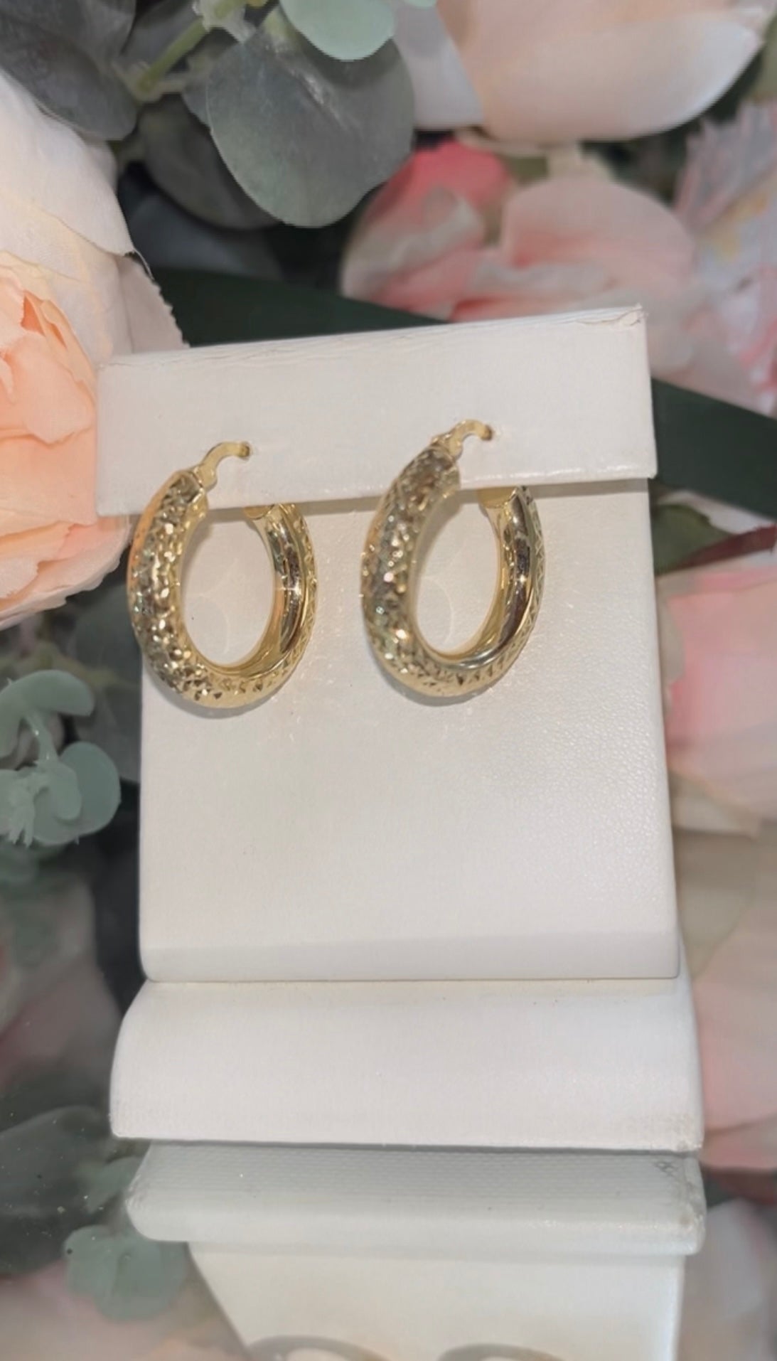 10KT HOOP EARRINGS