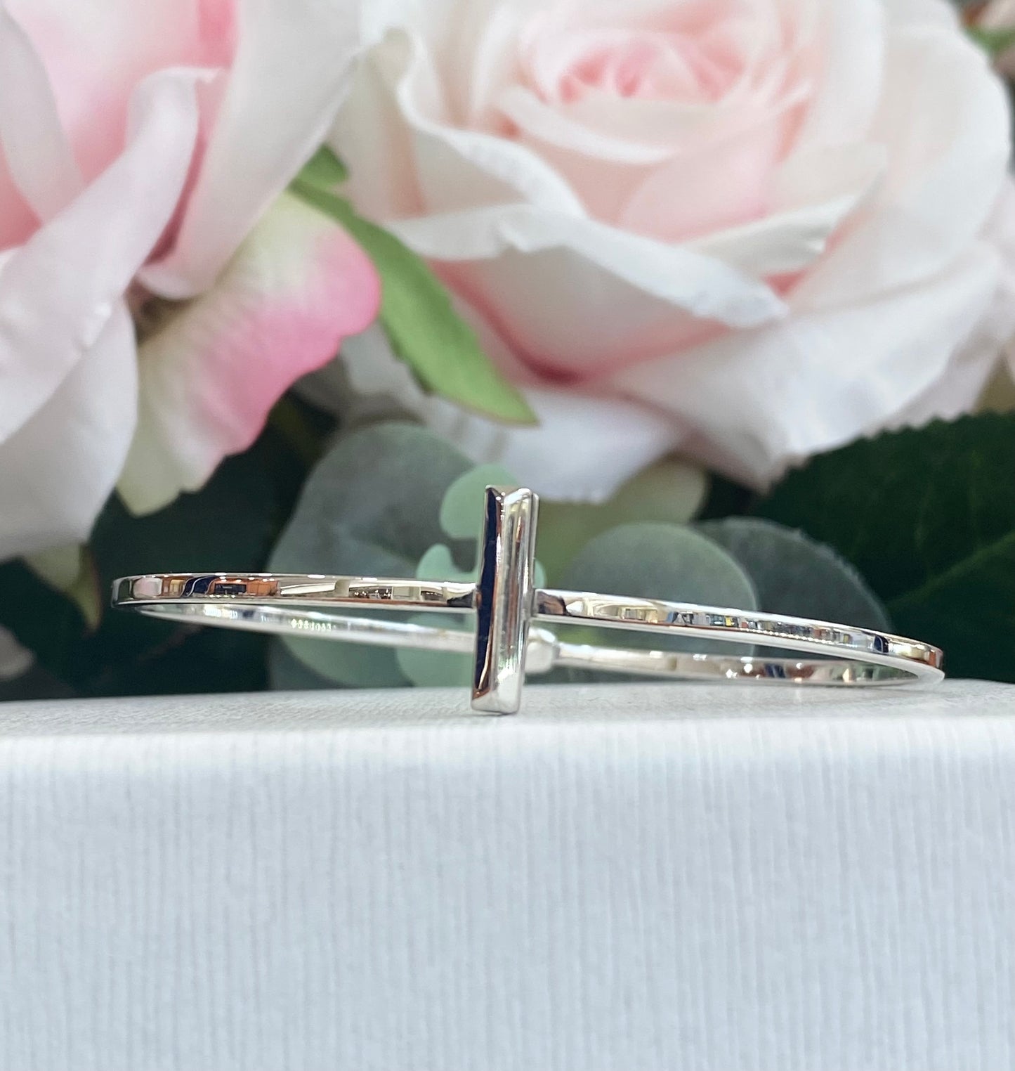 10KT Ladies Bangle