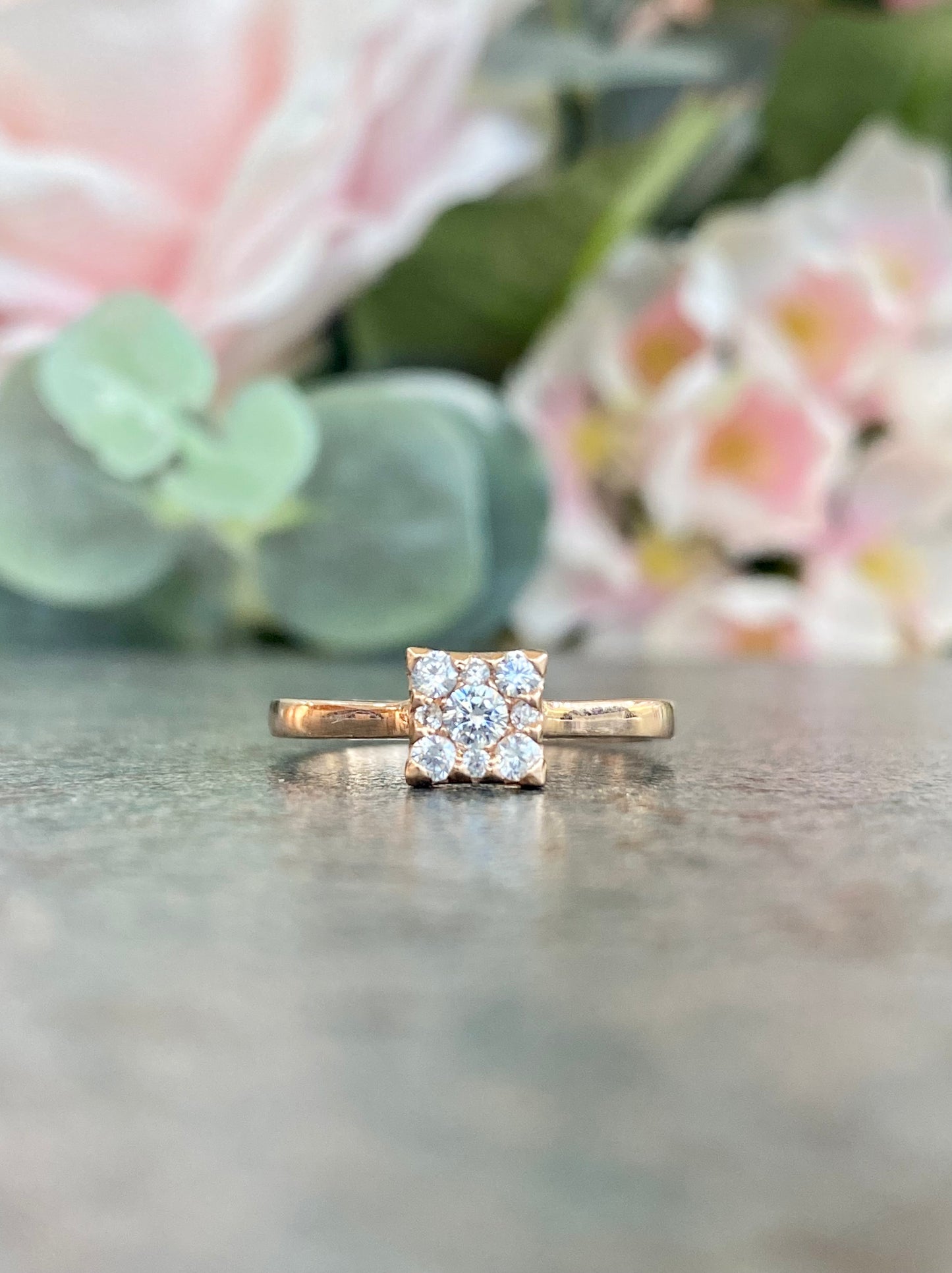 10KT Ladies Gold and CZ Ring