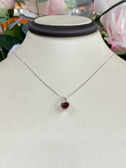 10KT Garnet and Diamond Necklace