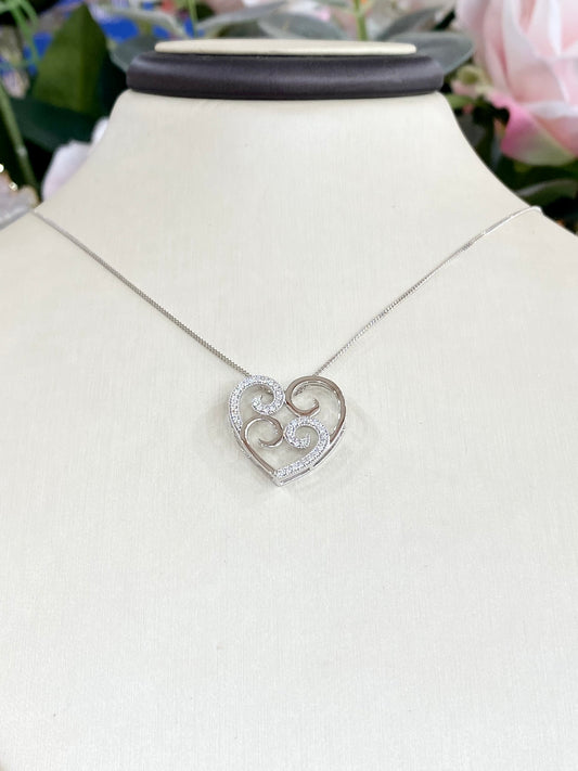 10KT Heart .16ct Diamond Necklace