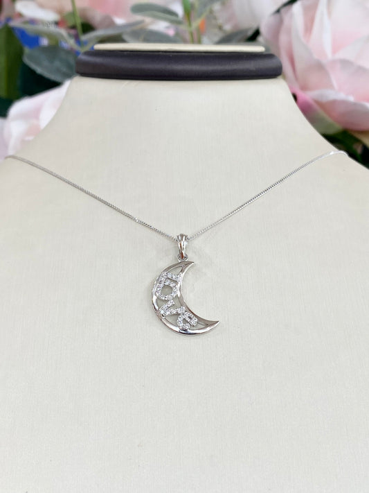 10KT "Moon" .16ct Diamond Necklace