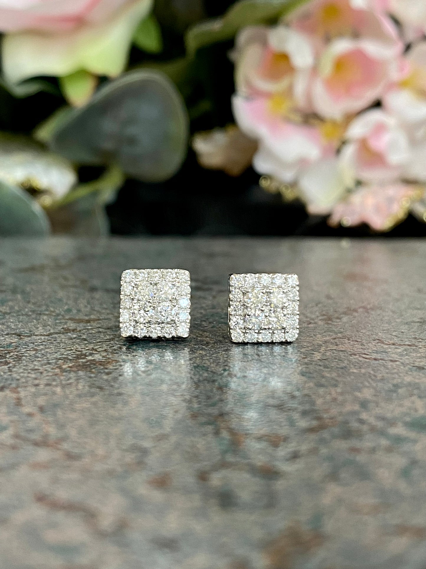 14KT 1.00ct Cluster Diamond Earrings