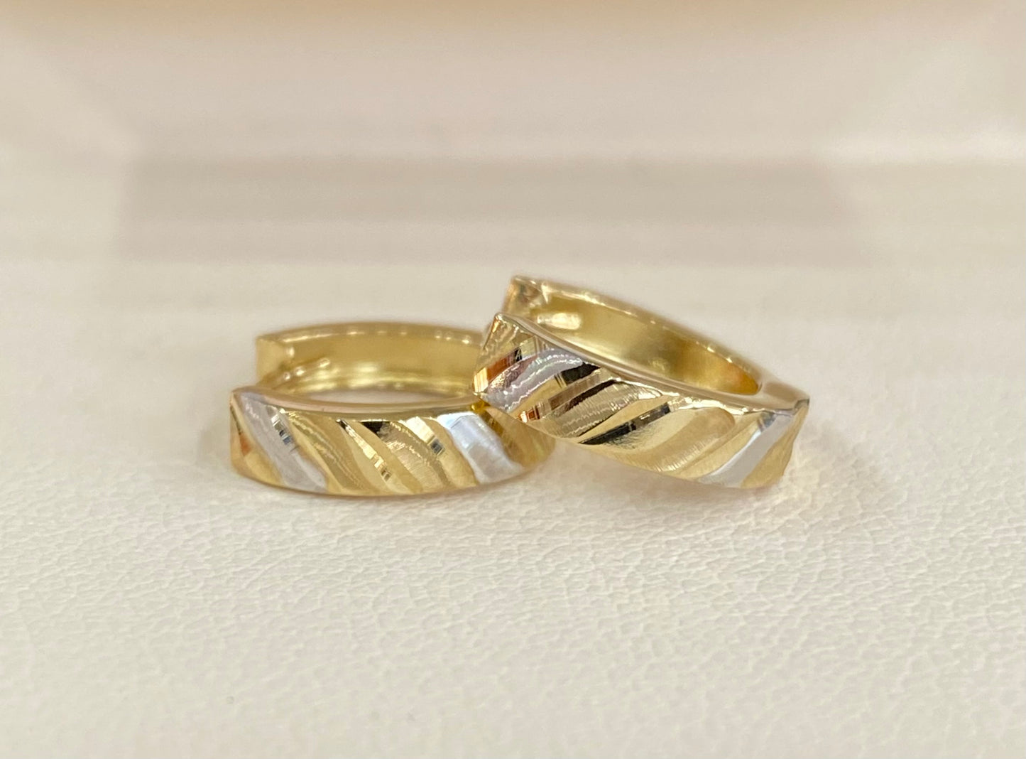 10KT Hoop Earrings