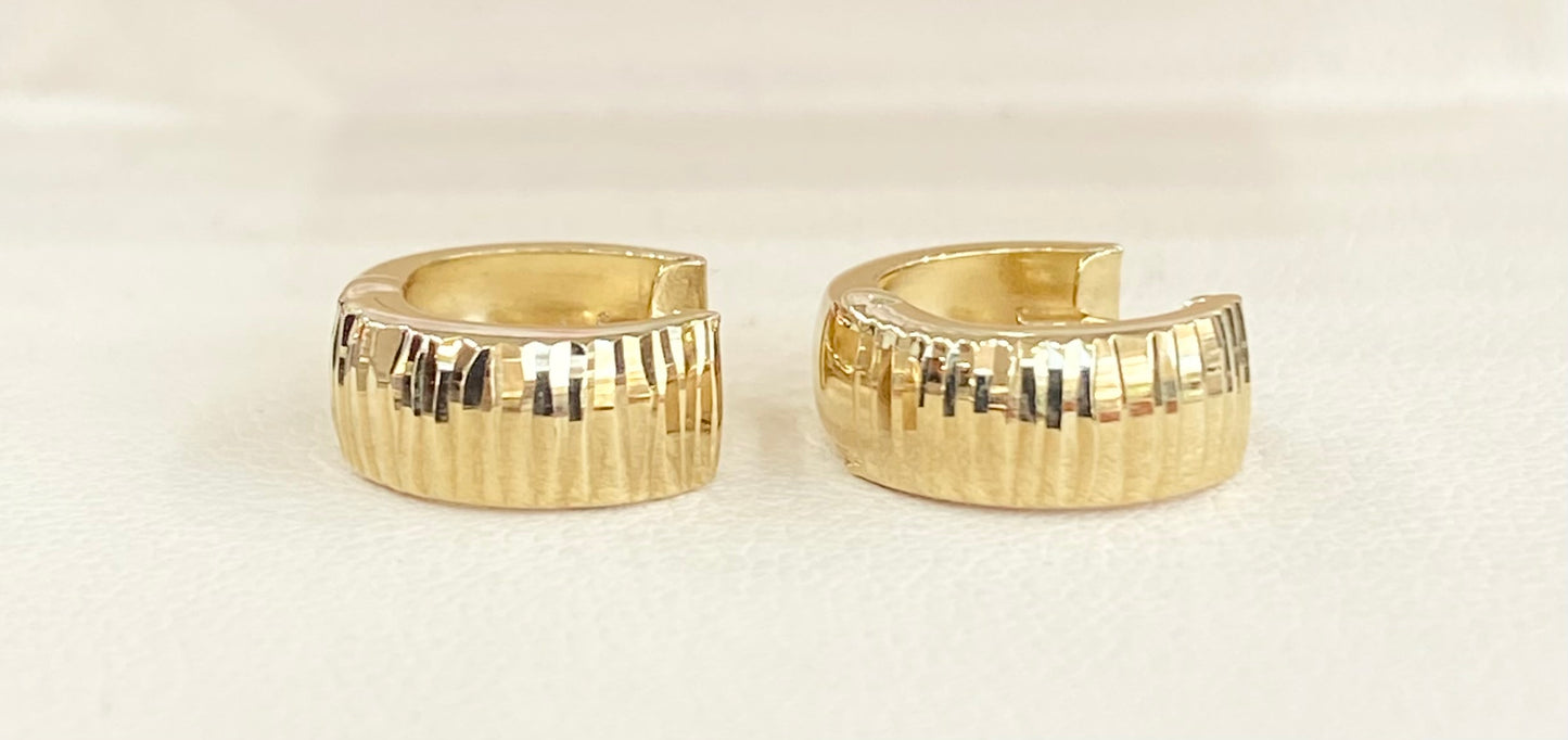 10KT Hoop Earrings