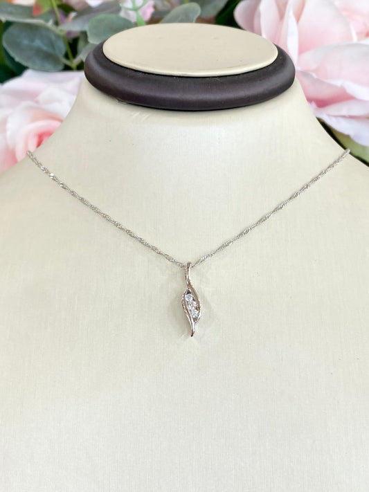 Silver 3-stone Necklace